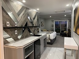 Fundy Complex Dockside Suites