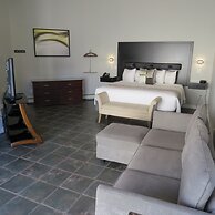 Fundy Complex Dockside Suites