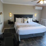 Fundy Complex Dockside Suites