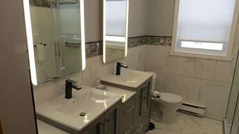 Fundy Complex Dockside Suites