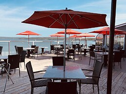 Fundy Complex Dockside Suites