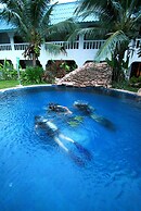 Asia Blue Beach Hostel Hacienda