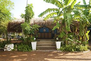 Asia Blue Beach Hostel Hacienda