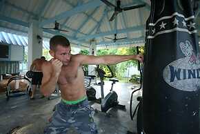 Asia Blue Beach Hostel Hacienda