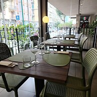 Stelle Hotel The Businest