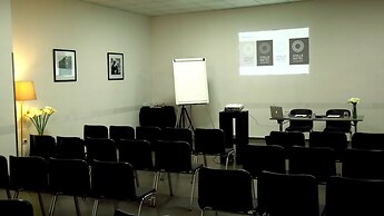 Stelle Hotel The Businest
