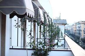 Stelle Hotel The Businest