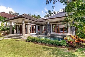 Suara Air Luxury Villa Ubud