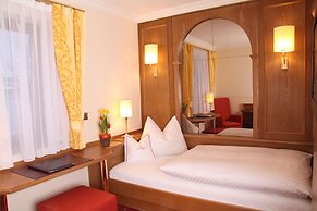 Hotel am Schloßpark Zum Kurfürst