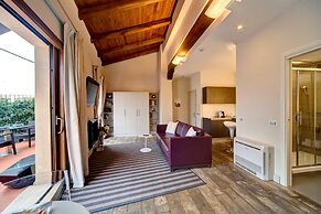 Navona Palace Luxury Inn