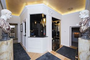 Torre Argentina Relais