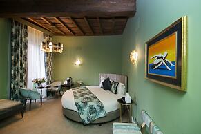 Torre Argentina Relais