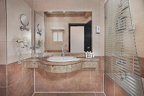 Holidays Express Hotel