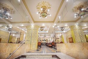 Holidays Express Hotel