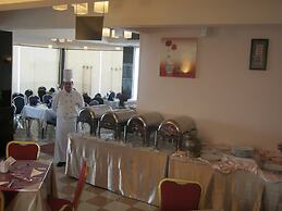 Holidays Express Hotel