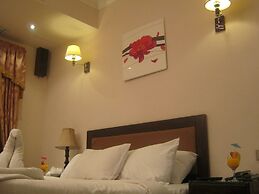 Holidays Express Hotel