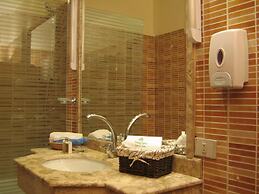 Holidays Express Hotel