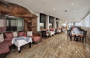 Holidays Express Hotel