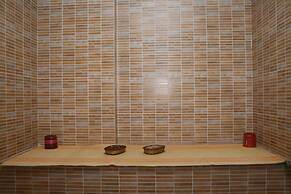 Holidays Express Hotel