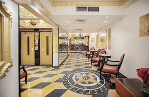 Holidays Express Hotel