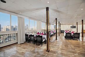 Holidays Express Hotel