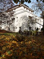 Pension Jana - Domov Mládeže