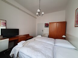 Pension Jana - Domov Mládeže