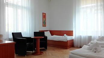 Pension Jana - Domov Mládeže