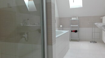 Pension Jana - Domov Mládeže