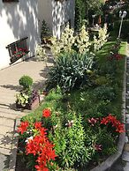 Pension Jana - Domov Mládeže