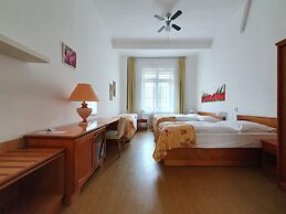 Pension Jana - Domov Mládeže