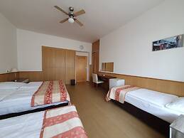 Pension Jana - Domov Mládeže