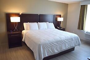 BridgePointe Hotel & Marina