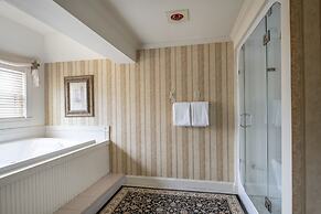 The Inn at Thorn Hill & Spa