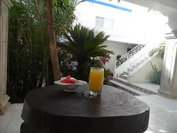 Tropical Casablanca Party Zone