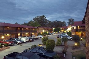 Maclin Lodge Motel