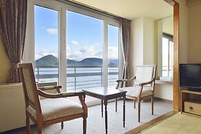 Toyako Manseikaku Hotel Lakeside Terrace