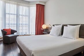 Theater Hotel