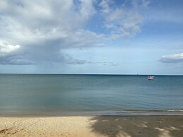 Sunshine Paradise Resort