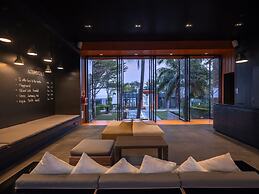 Sunshine Paradise Resort