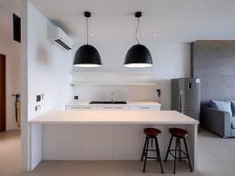 Sunshine Paradise Resort