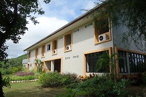 Sunshine Paradise Resort