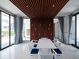 Sunshine Paradise Resort