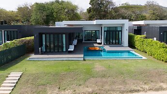 Sunshine Paradise Resort