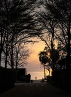 Sunshine Paradise Resort