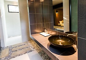 Sunshine Paradise Resort