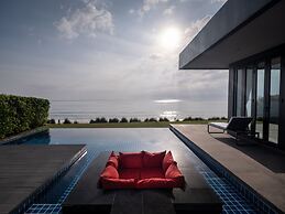 Sunshine Paradise Resort