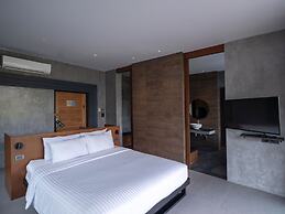 Sunshine Paradise Resort