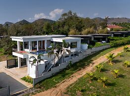 Sunshine Paradise Resort