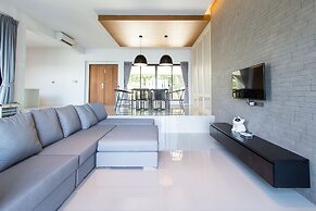 Sunshine Paradise Resort